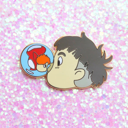 Ponyos Sousuke Kiss Pin